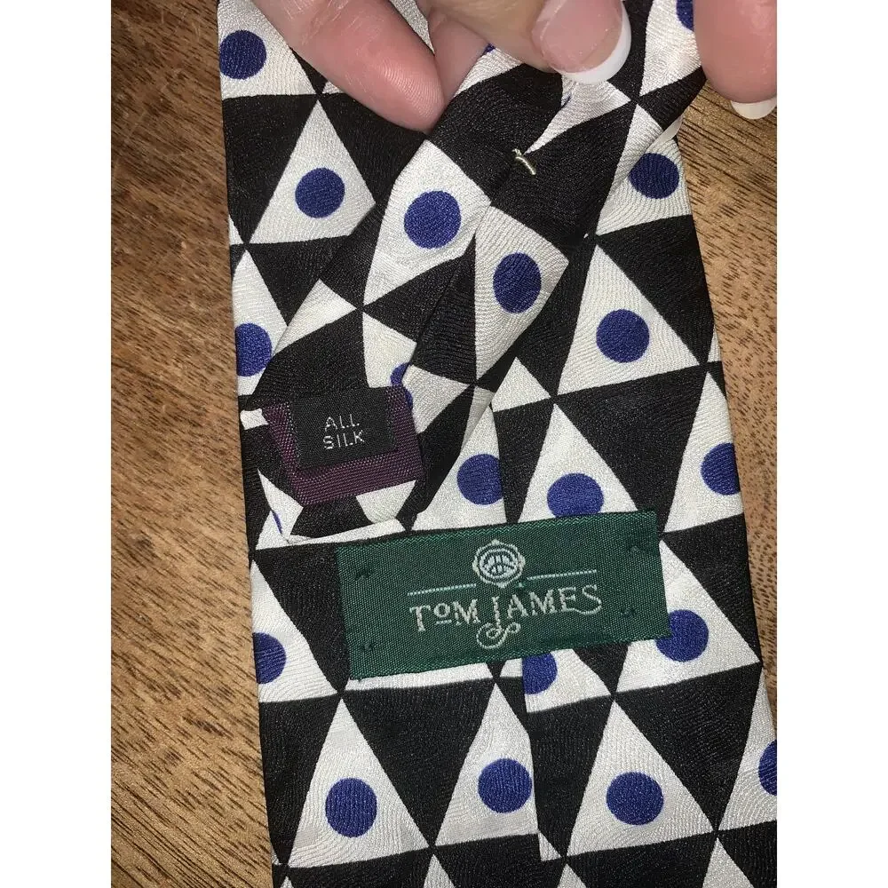 Tom James Men's Silk Geometric Designer Tie‎ Multicolor